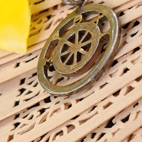 Unique Vintage Silver and Gold Pendant - Picture 7 of 8